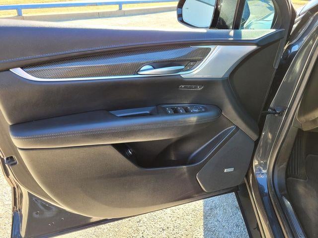 2023 Cadillac XT5 Sport