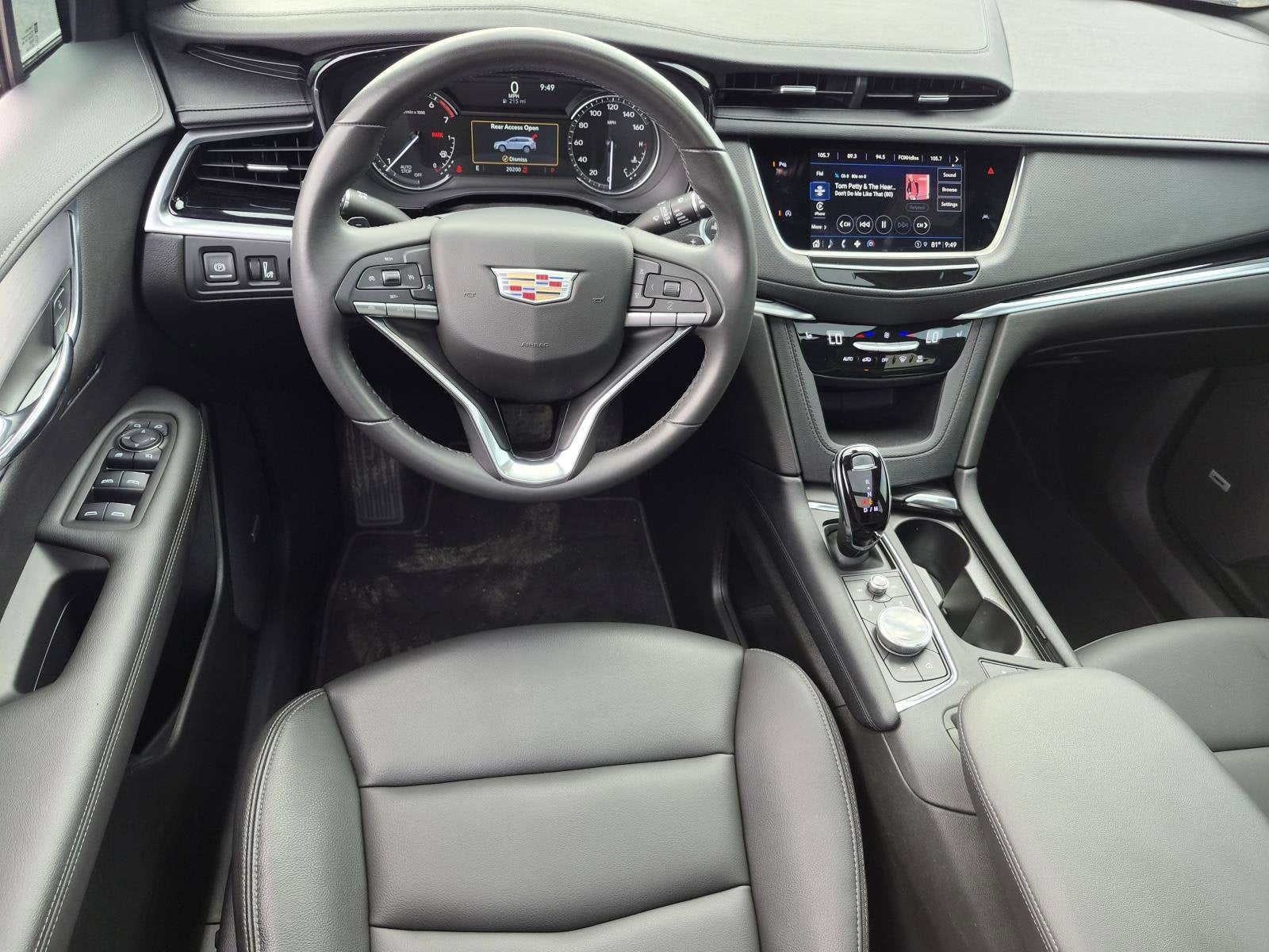 2025 Cadillac XT6 Luxury