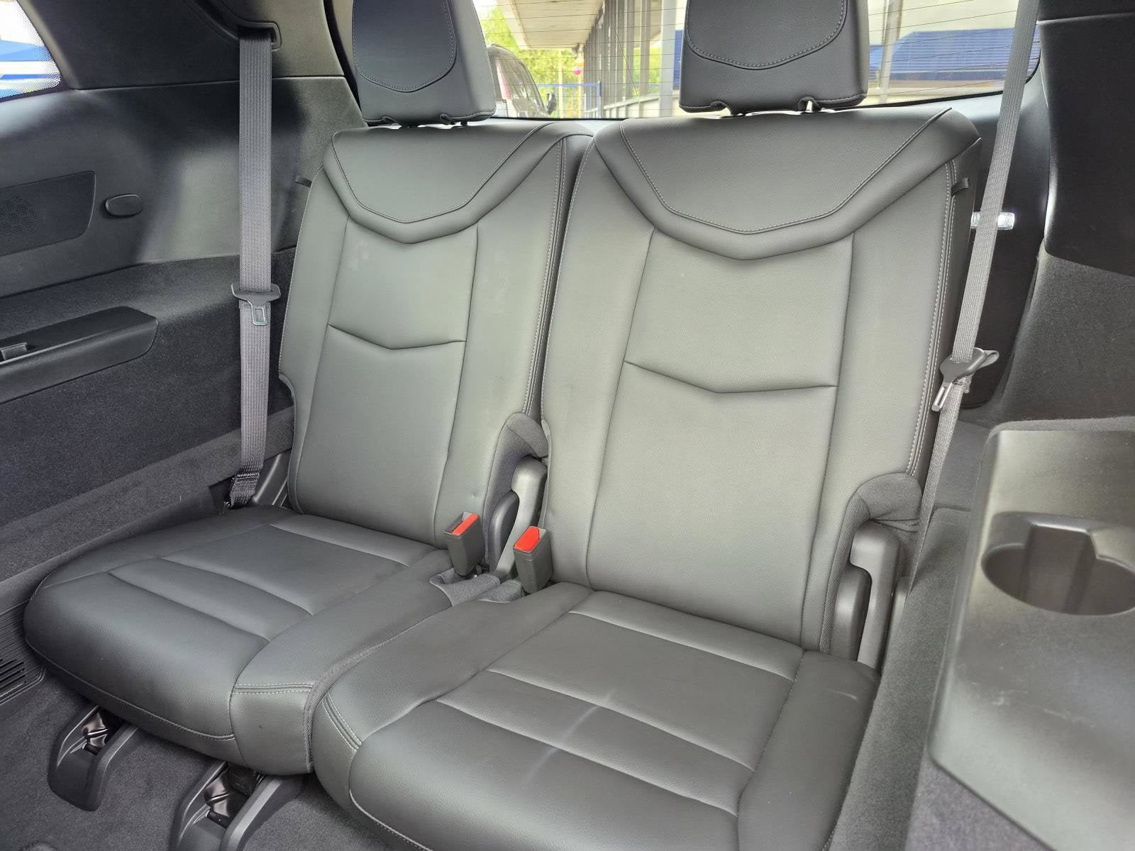 2025 Cadillac XT6 Luxury