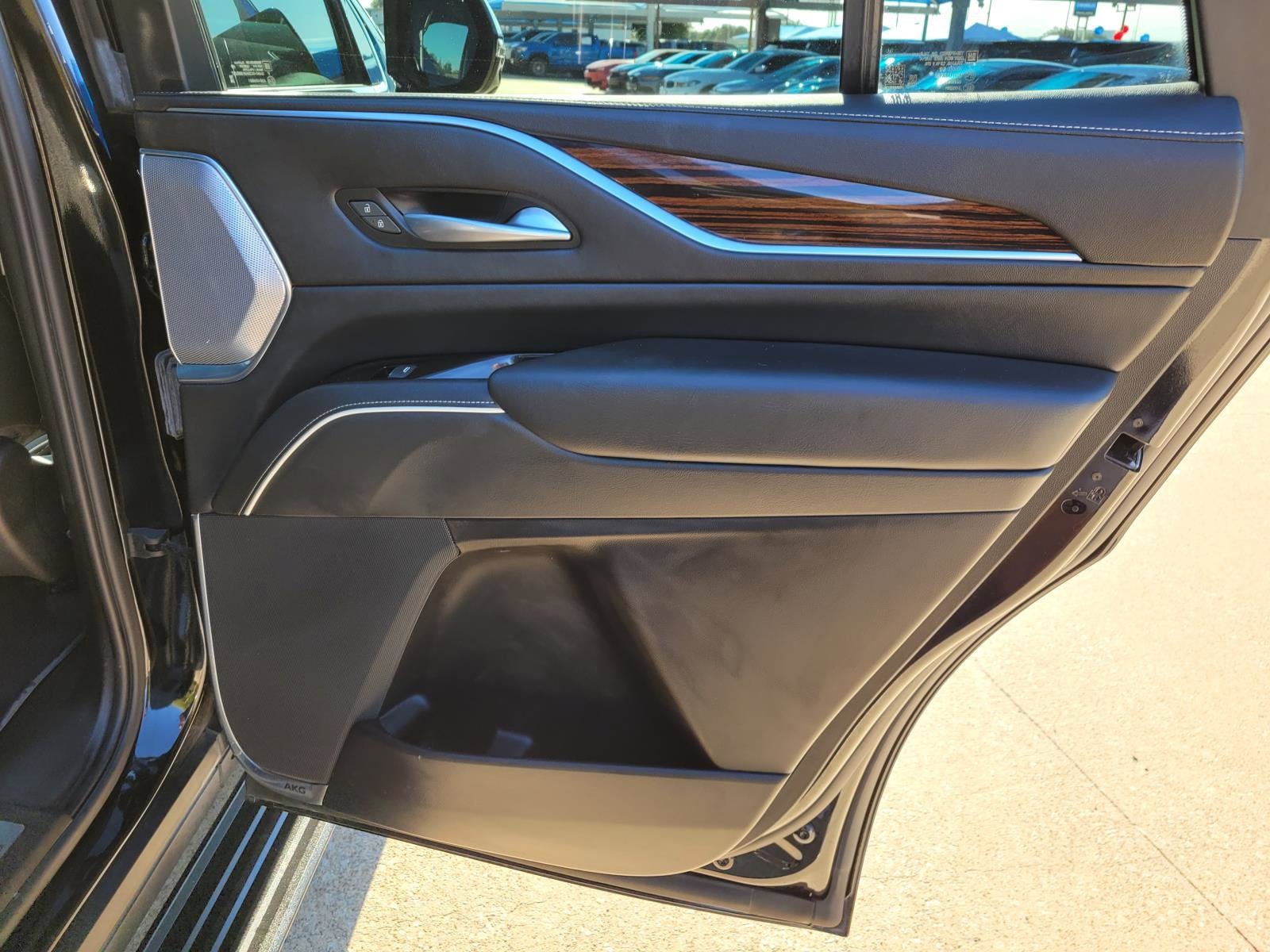 2023 Cadillac Escalade 4WD Premium Luxury