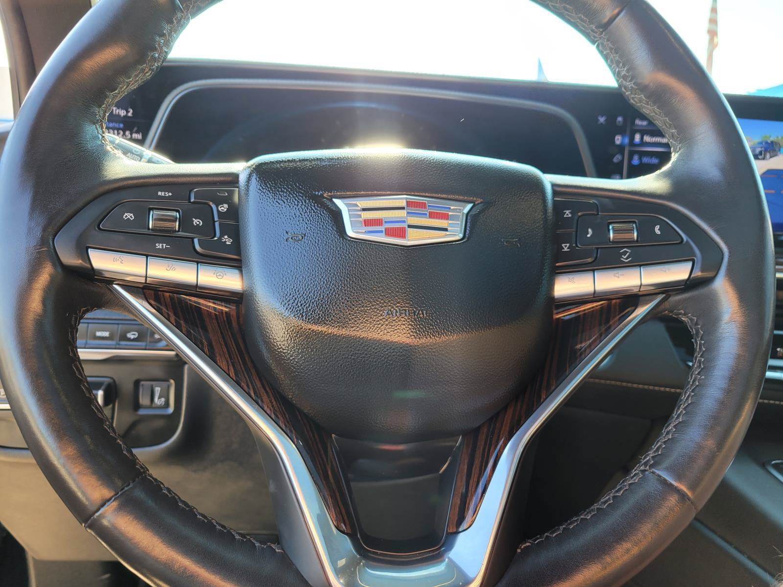 2023 Cadillac Escalade 4WD Premium Luxury