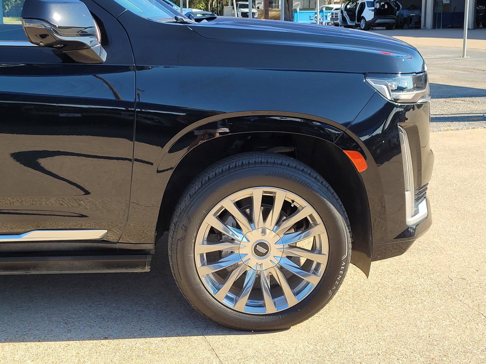 2023 Cadillac Escalade 4WD Premium Luxury