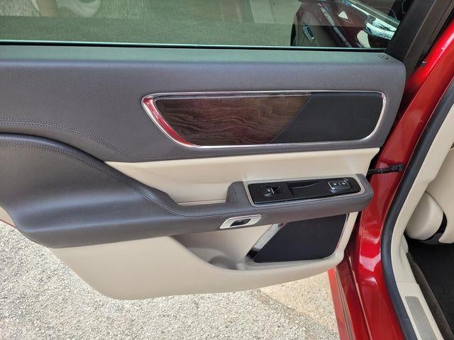 2017 Lincoln Continental Reserve