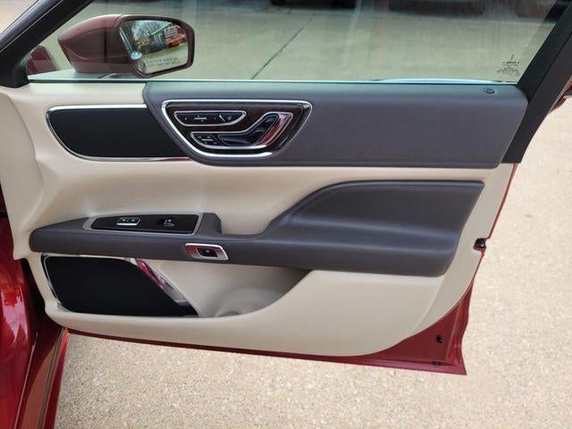 2017 Lincoln Continental Reserve