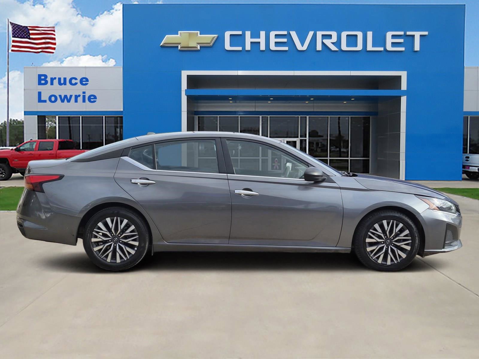 2025 Nissan Altima SV