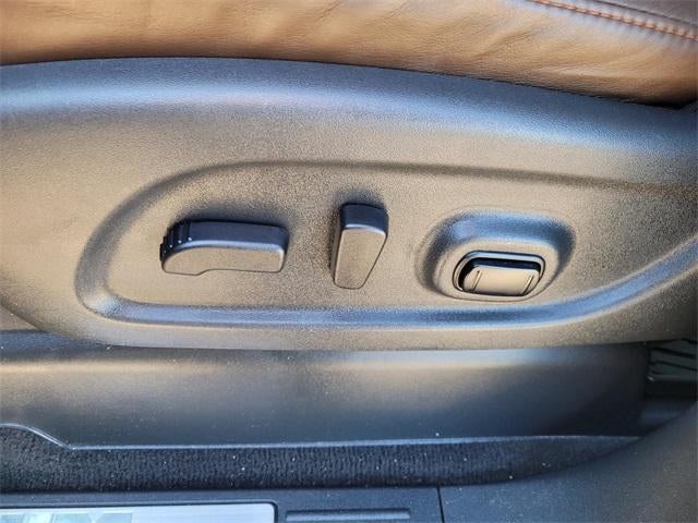 2016 Nissan TITAN XD Platinum Reserve Diesel