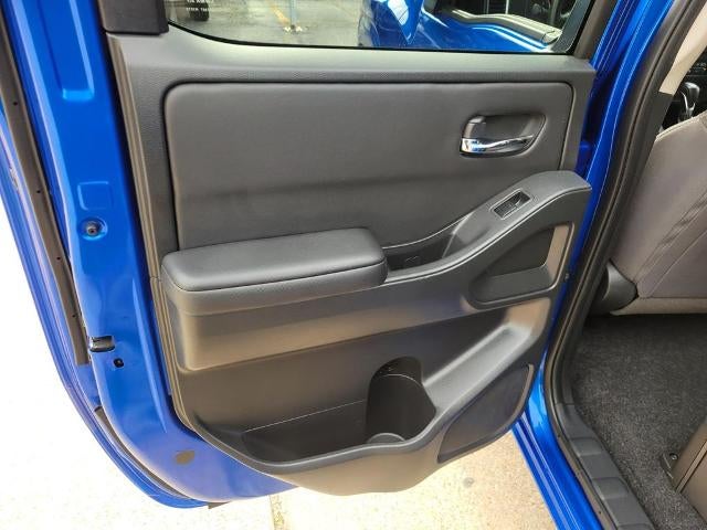2024 Nissan Frontier Crew Cab SV 4x2