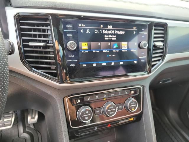 2022 Volkswagen Atlas Cross Sport 3.6L V6 SEL Premium R-Line