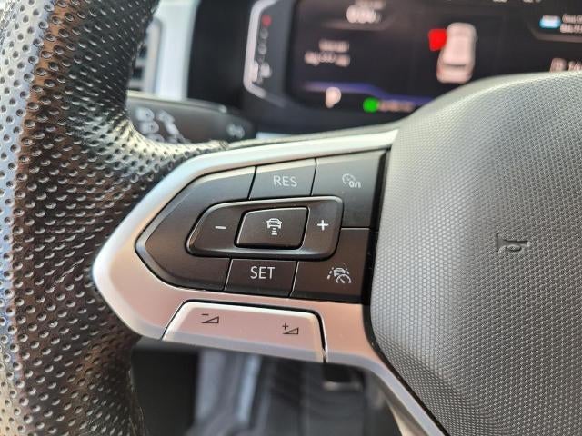 2022 Volkswagen Atlas Cross Sport 3.6L V6 SEL Premium R-Line