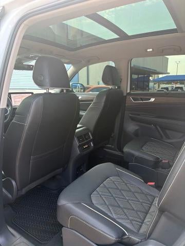 2024 Volkswagen Atlas 2.0T SEL Premium R-Line