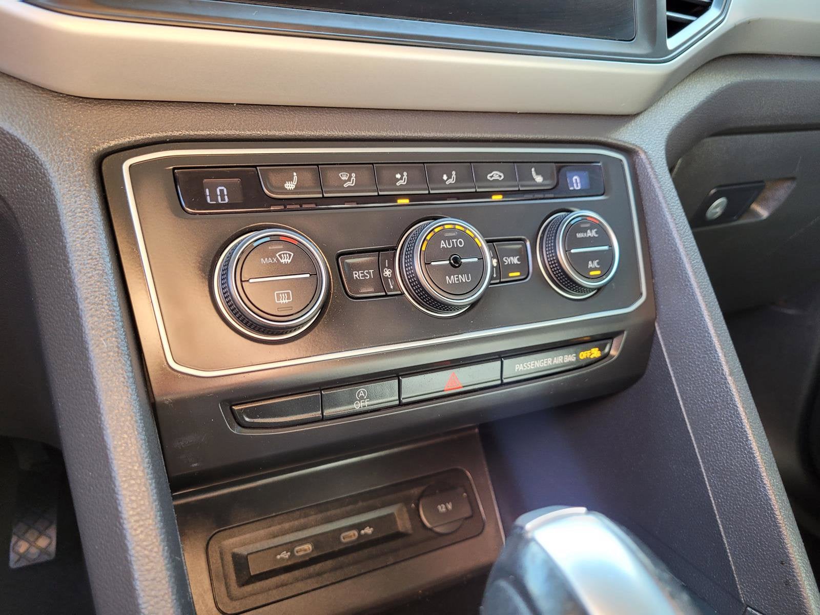2021 Volkswagen Atlas 3.6L V6 SE w/Technology