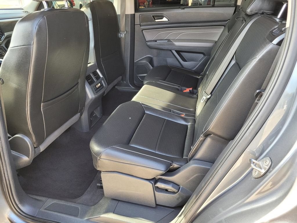 2021 Volkswagen Atlas 3.6L V6 SE w/Technology