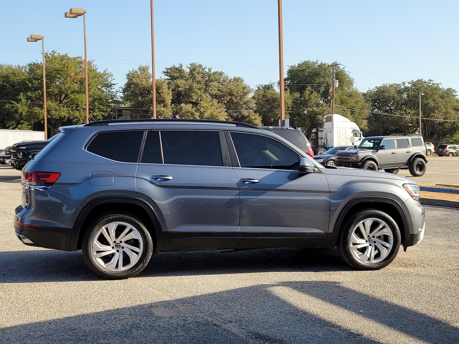 2021 Volkswagen Atlas 3.6L V6 SE w/Technology