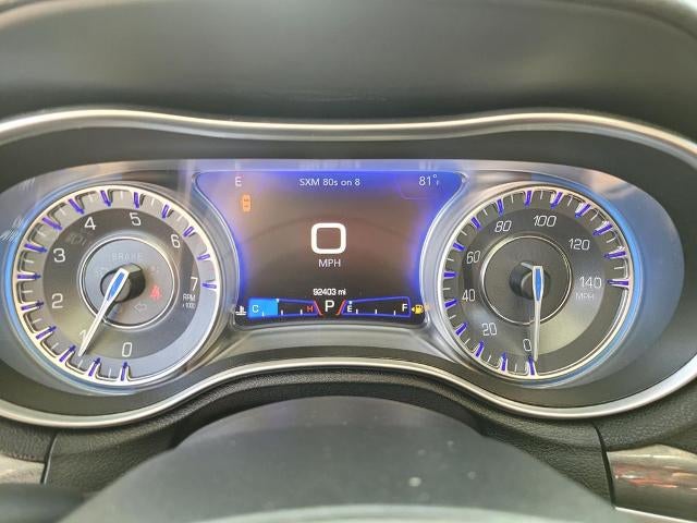 2022 Chrysler 300 Touring L