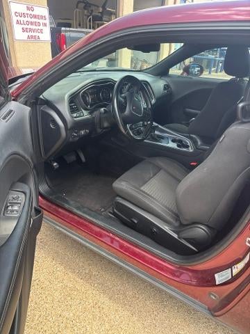 2017 Dodge Challenger SXT