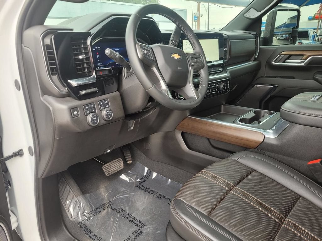 2024 Chevrolet Silverado 2500 HD High Country