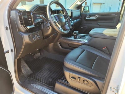 2025 Chevrolet Silverado 1500 LTZ