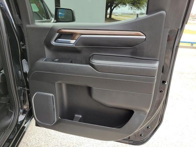 2023 Chevrolet Silverado 1500 RST - Photo 11