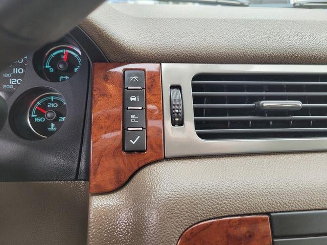 2013 Chevrolet Avalanche LTZ