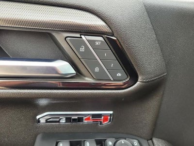 2023 GMC Sierra 1500 AT4