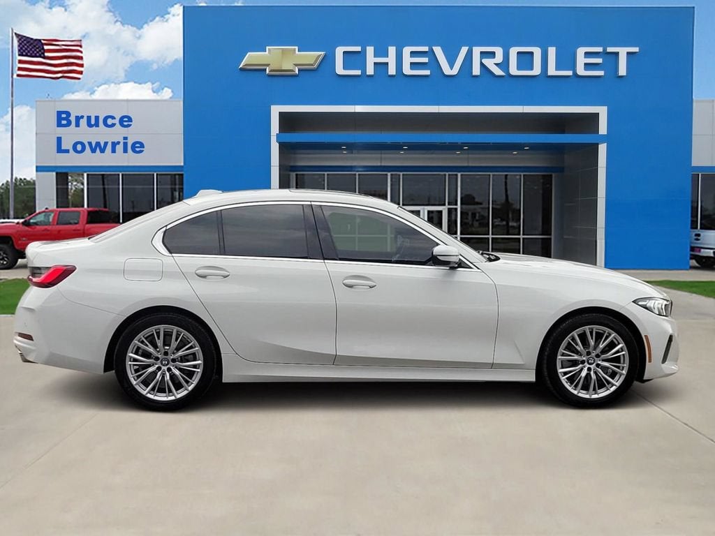 2024 BMW 330e xDrive