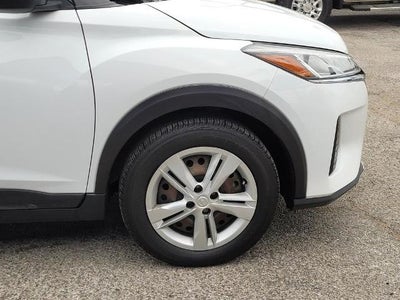 2024 Nissan Kicks S