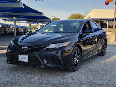 2024 Toyota Camry SE
