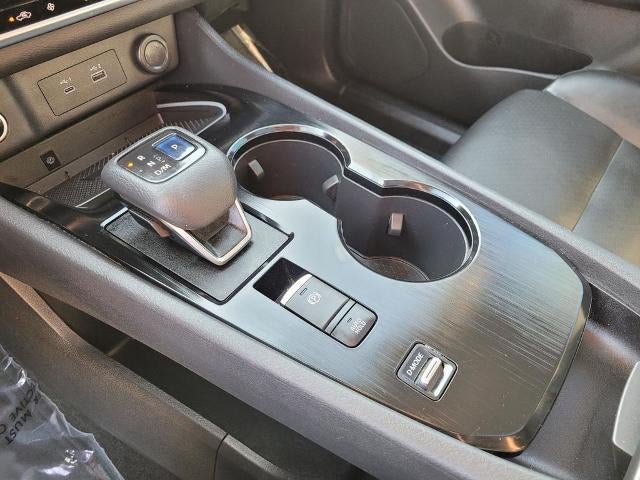 2021 Nissan Rogue SV FWD