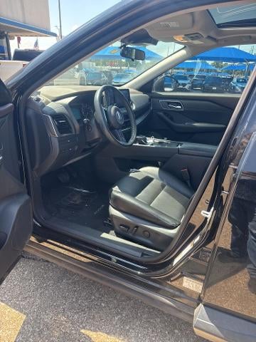 2021 Nissan Rogue SV FWD