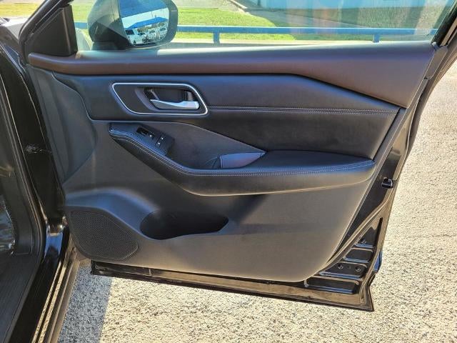 2021 Nissan Rogue SV FWD