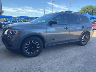 2019 Nissan Pathfinder SV