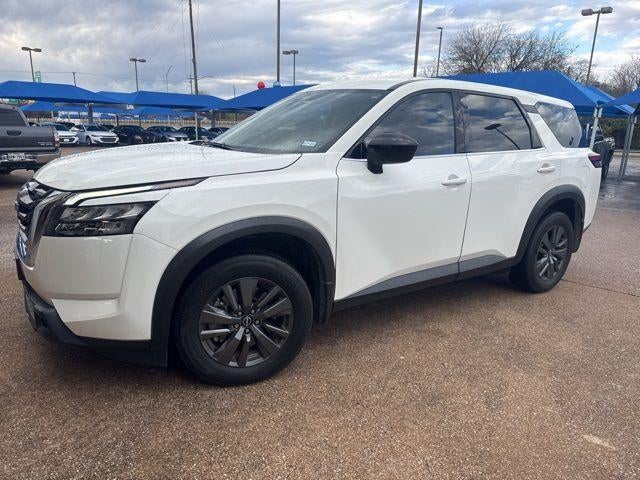 2023 Nissan Pathfinder S FWD