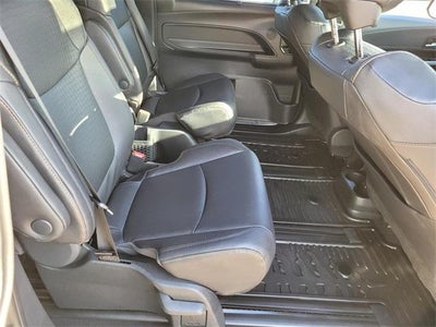 2025 Toyota Sienna Woodland Edition