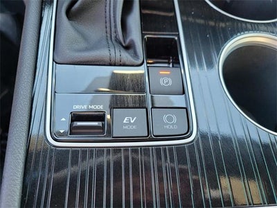 2025 Toyota Sienna Woodland Edition