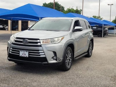 2018 Toyota Highlander SE