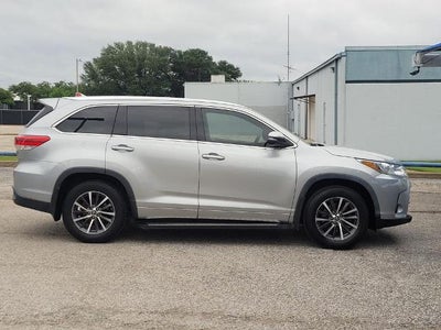 2018 Toyota Highlander SE