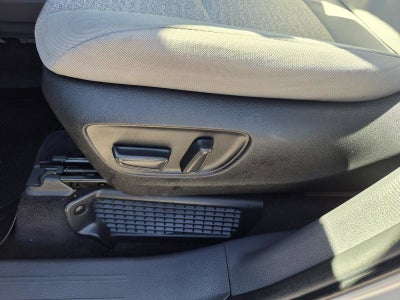 2022 Toyota Sienna LE