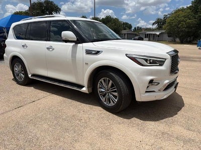 2019 INFINITI QX80 LUXE