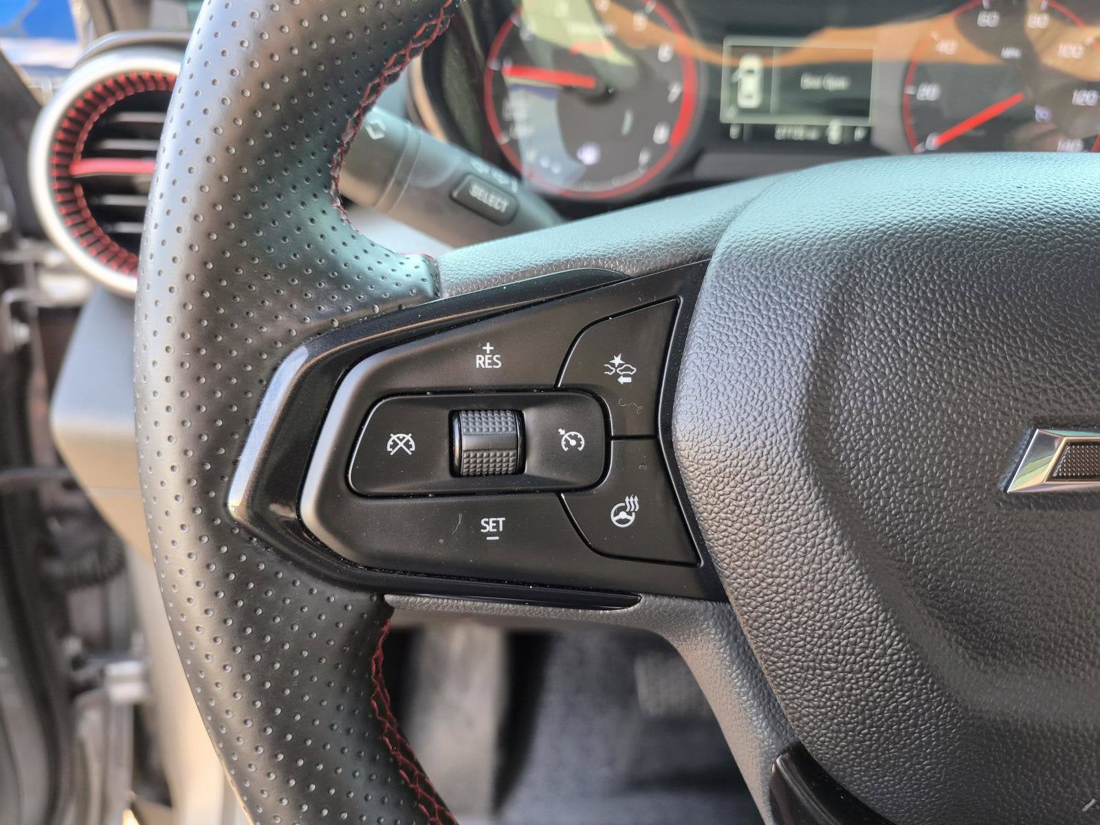 2025 Chevrolet Trax 1RS