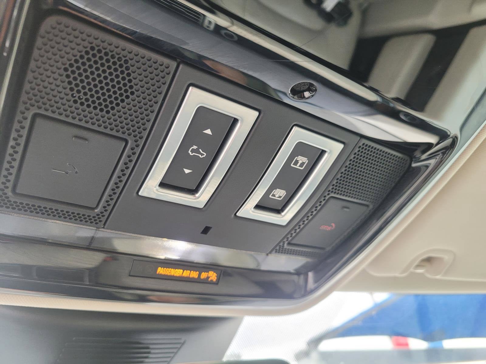 2021 Land Rover Range Rover Base