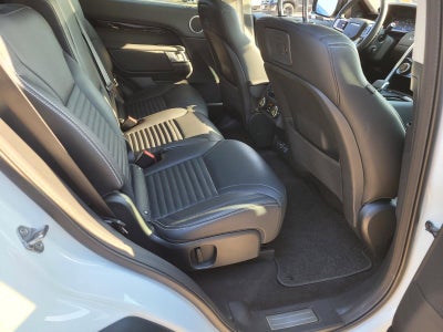 2024 Land Rover Discovery P300 S