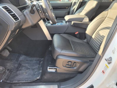 2024 Land Rover Discovery P300 S