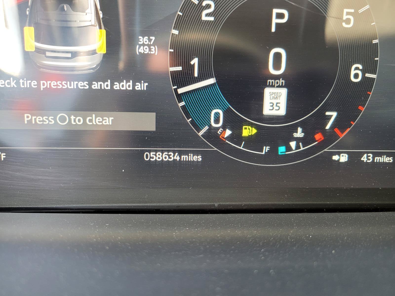 2024 Land Rover Discovery P300 S