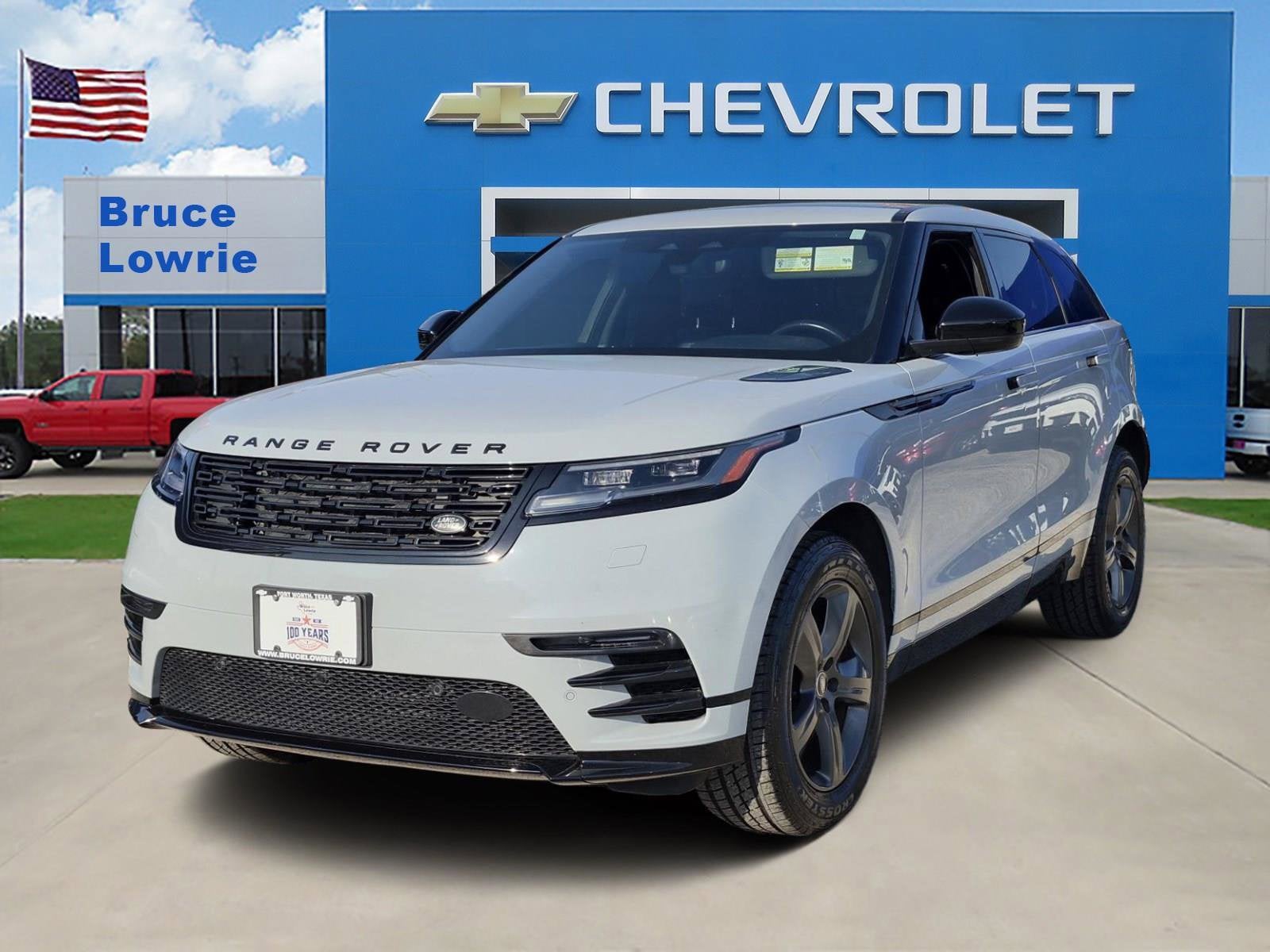 2025 Land Rover Range Rover Velar Dynamic SE