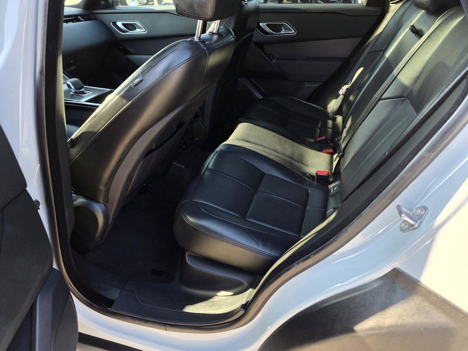 2025 Land Rover Range Rover Velar Dynamic SE