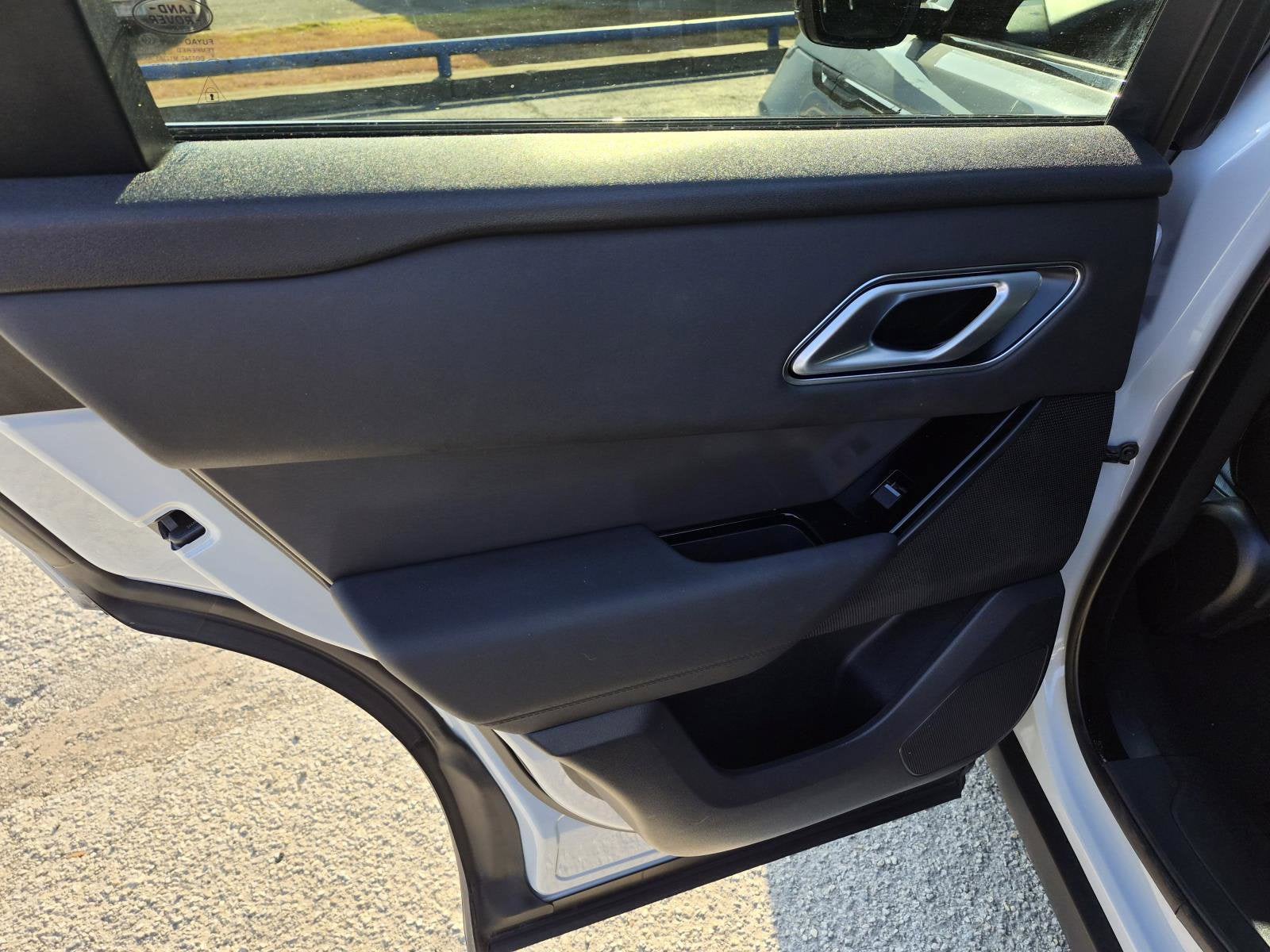 2025 Land Rover Range Rover Velar Dynamic SE