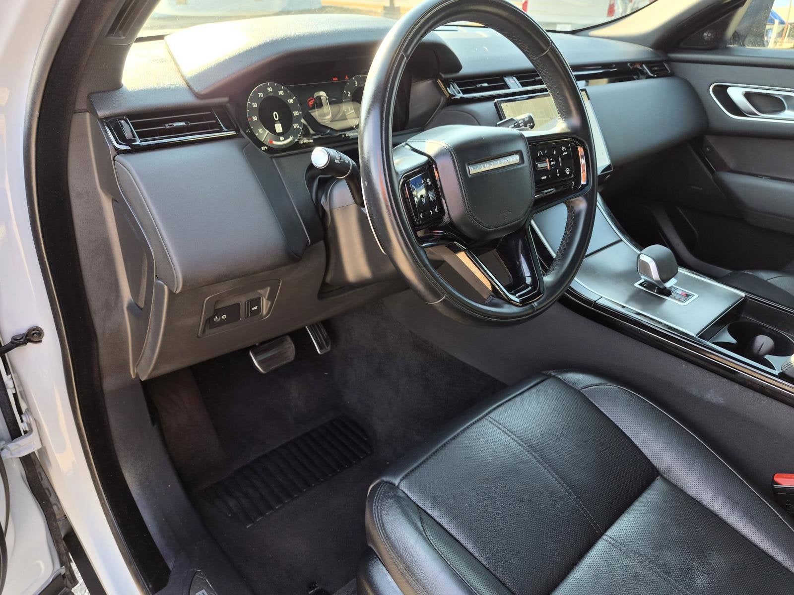 2025 Land Rover Range Rover Velar Dynamic SE