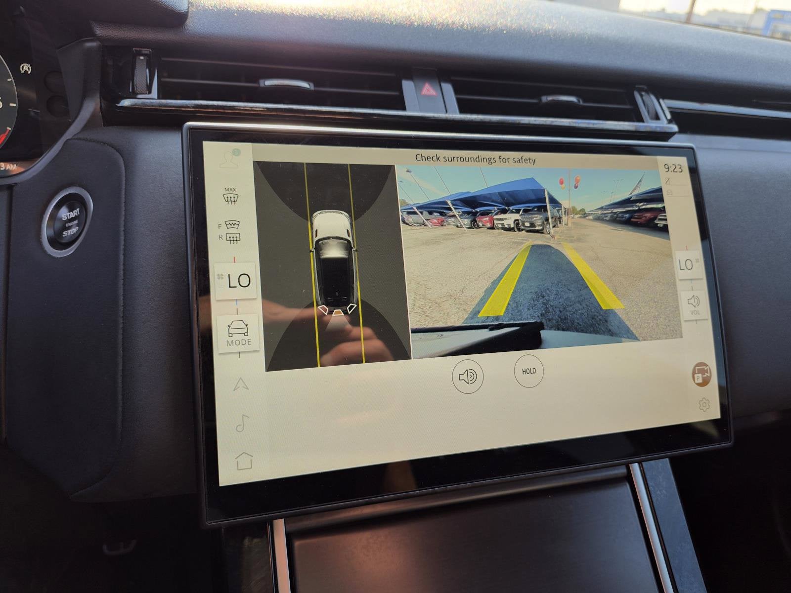 2025 Land Rover Range Rover Velar Dynamic SE
