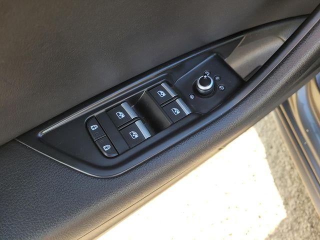 2020 Audi A4 Premium 40 TFSI Front-Wheel Drive S tronic