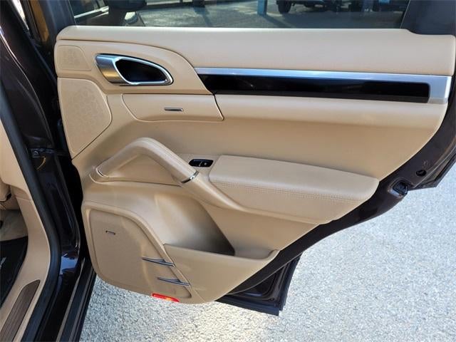 2017 Porsche Cayenne Base